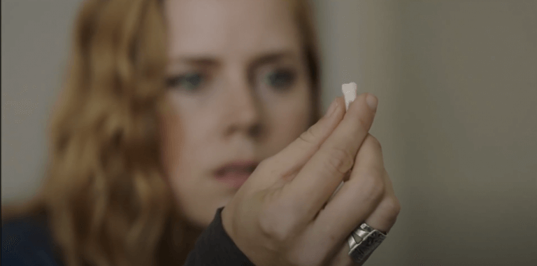 Sharp Objects tooth